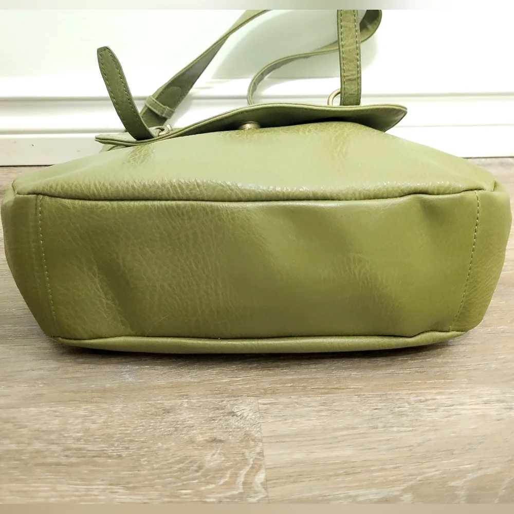 Matt & Nat olive green purse - Picture 7 of 10